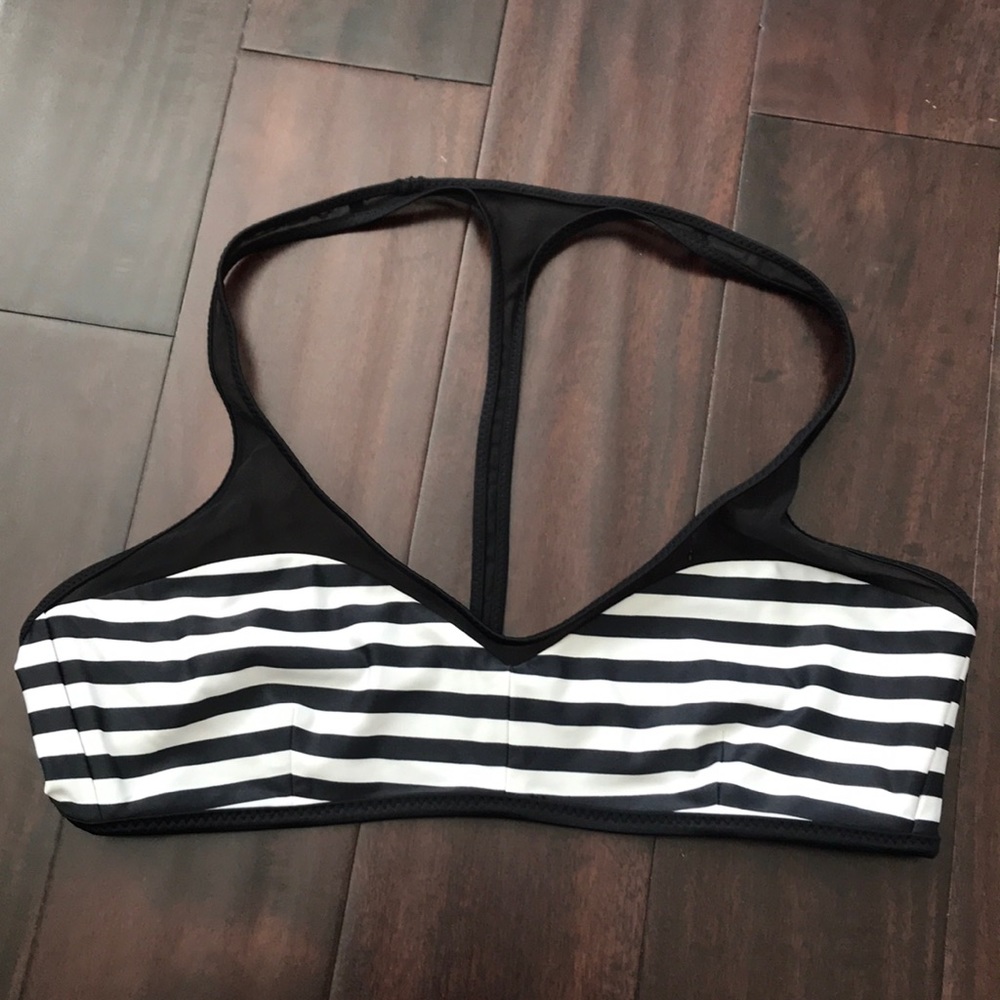 Lululemon Swim Top 10
